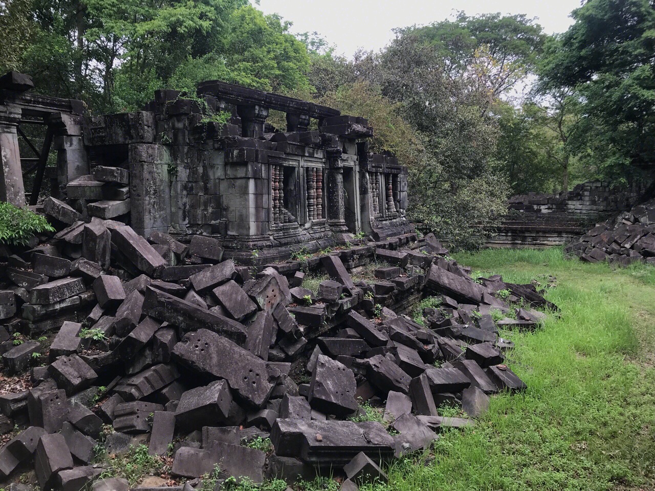 柬埔寨贫穷全球排名第几,柬埔寨世界最穷的国家