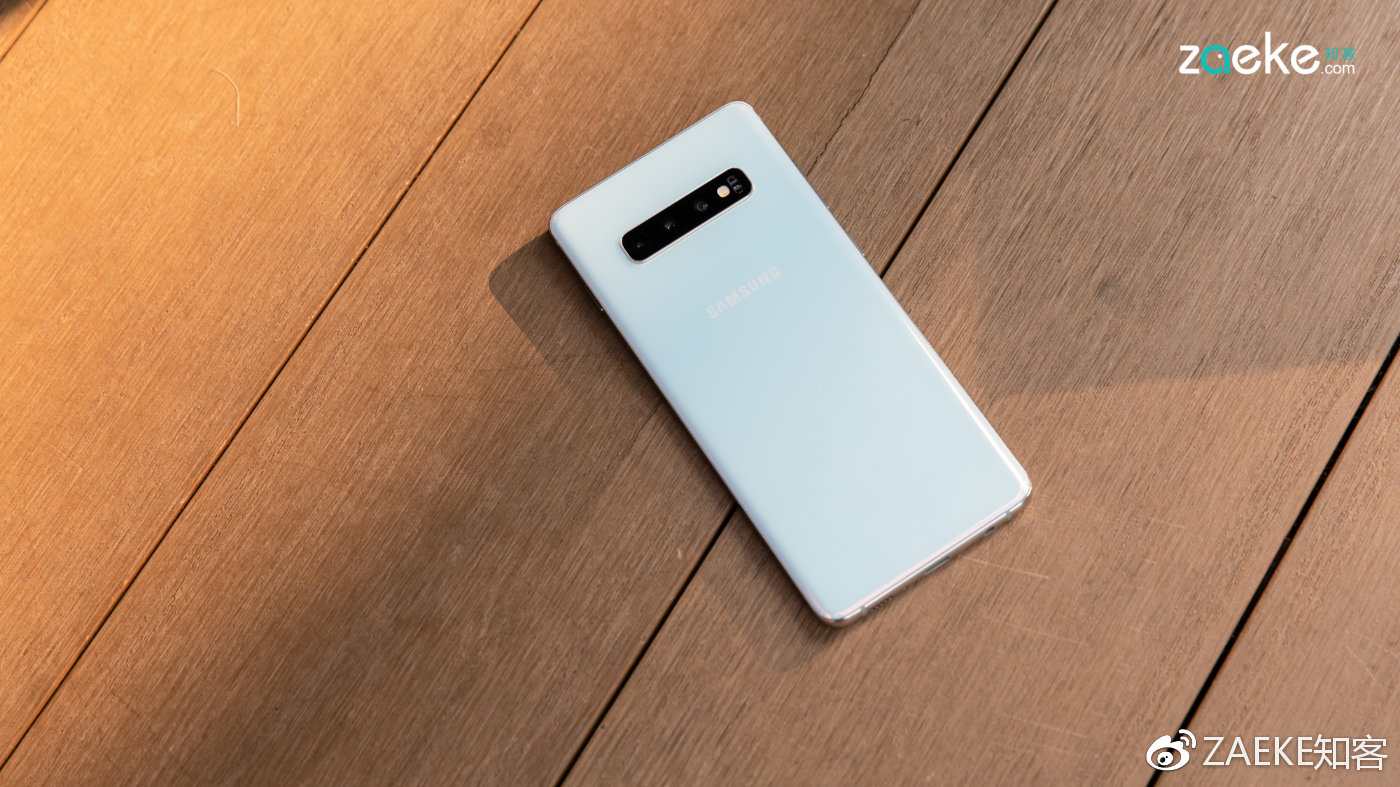 三星galaxys10+还值得购买吗,三星galaxys10+什么版的好