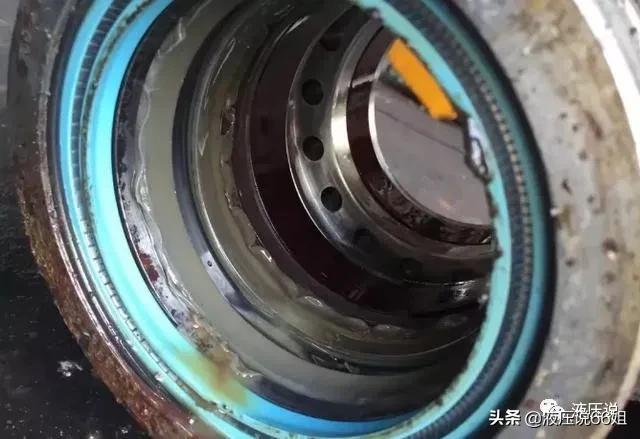 液压缸漏油的10大原因,液压缸漏油标准