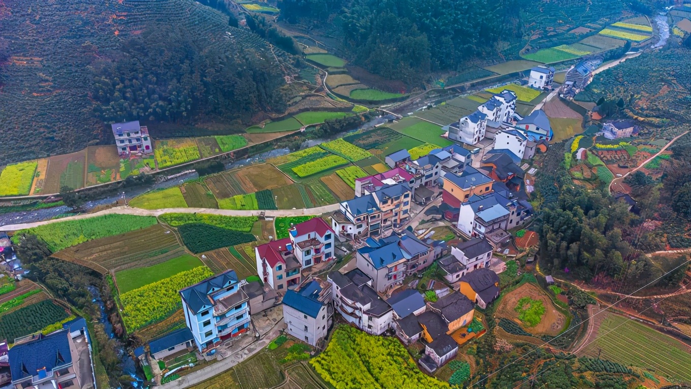 黄山旅游天路,徽州天路看云海攻略
