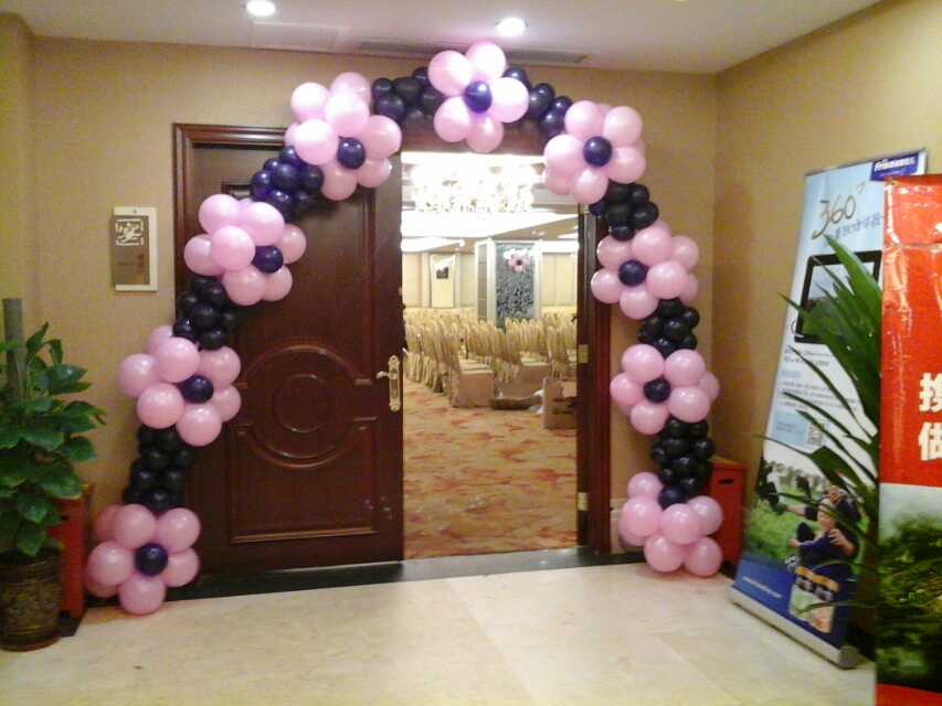 北京气球装饰培训学校,气球培训门店装修