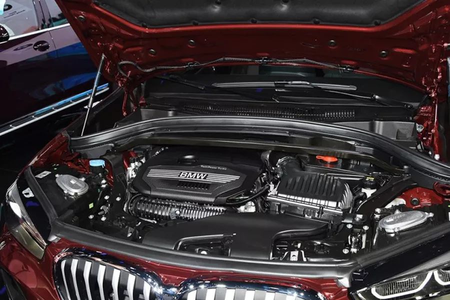 宝马x12.0t和奥迪q32.0t哪个好,新款宝马x1和奥迪q3价格