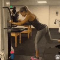 蜜桃臀的*伤杀**力有多大？十个男人九个爱