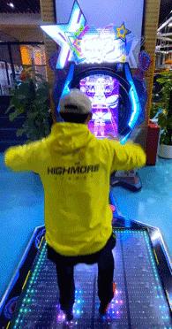 滑滑梯和蹦床乐园,弹力空间蹦床滑梯