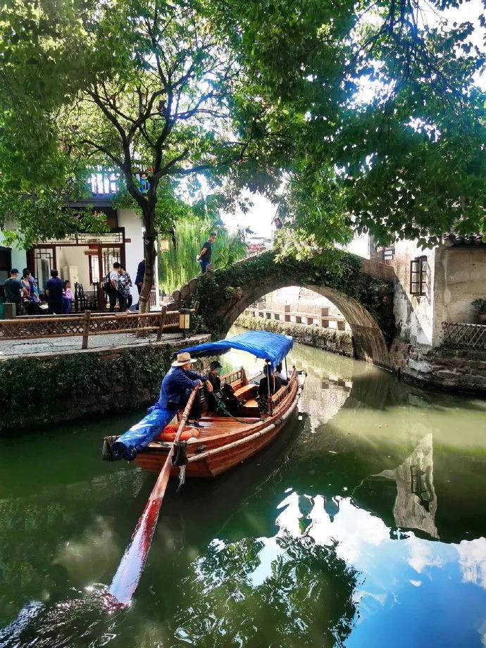 周庄是中国第一大水乡,周庄江南第一水乡是哪里的