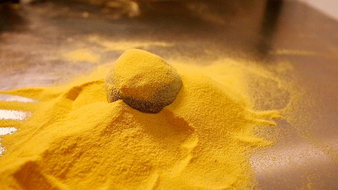 达明路上这家「黑店」，靠着瀑布芝士杀疯了