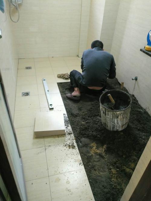 卫生间不渗水的情况下陶粒会湿吗,精装房卫生间陶粒层渗水