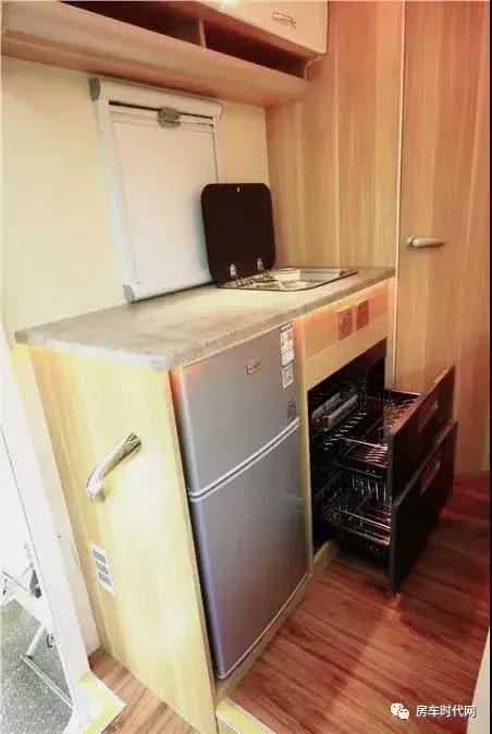 10度电6千瓦逆变器,10度电户外电源自带逆变器