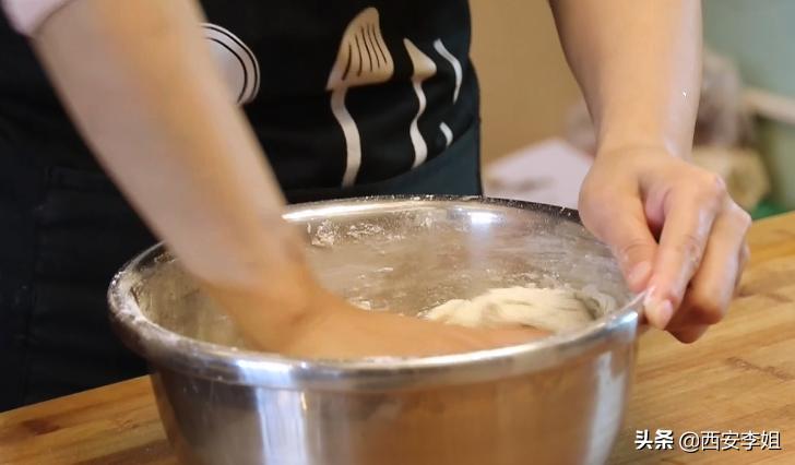 一斤萝卜能做几个萝卜饼,萝卜怎样做好吃视频教程