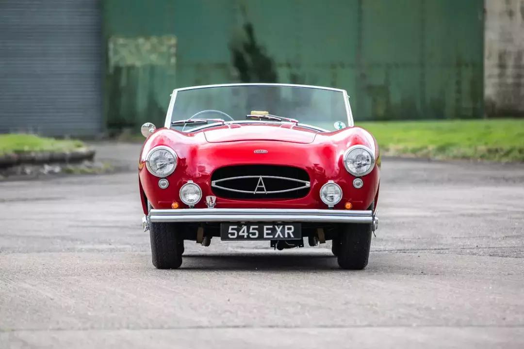 如果你是英国车拥趸，这儿有一场不容错过的拍卖会