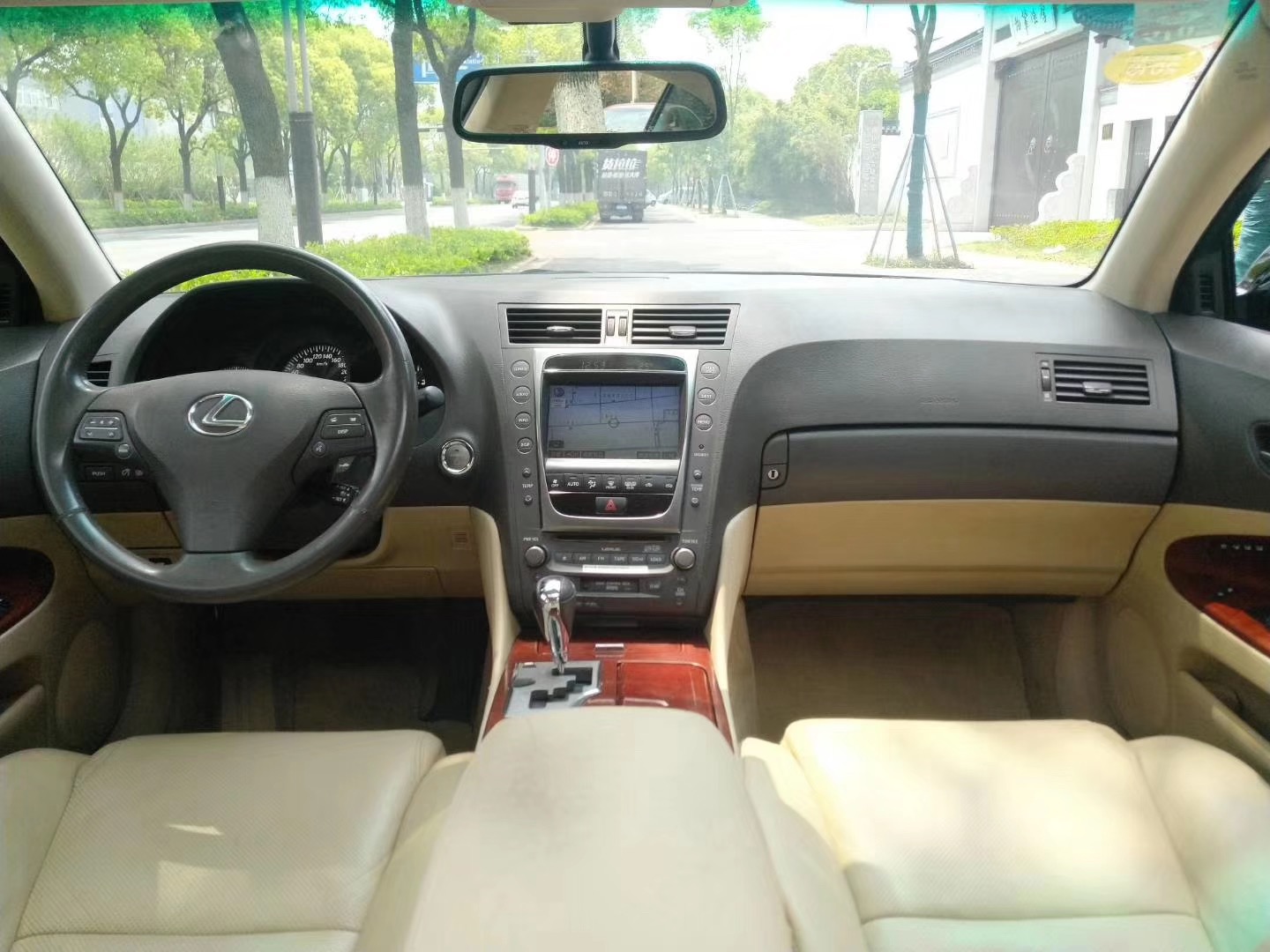 雷克萨斯gs老车,老款雷克萨斯is试驾