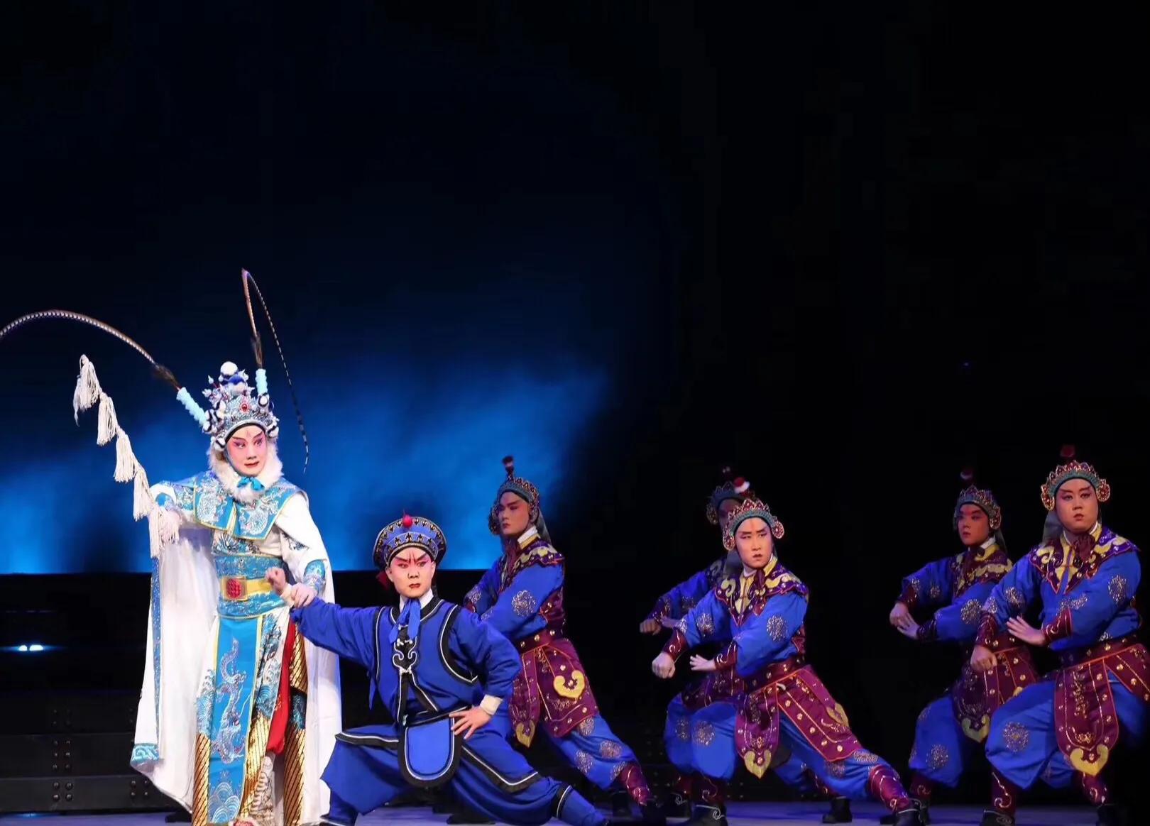 为什么京剧堪称国粹,为什么京剧被誉为我国的国粹