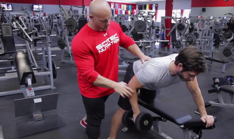 家里只有哑铃怎么练背,家里只有哑铃怎么锻炼