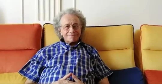 恐怖!电击*脑洗**孩子,之后卖给恋童癖...