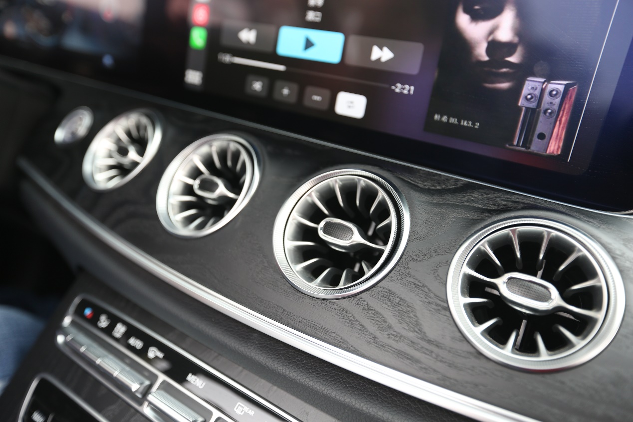 自有格调优雅随行试驾奔驰E2004MATIC敞篷轿跑