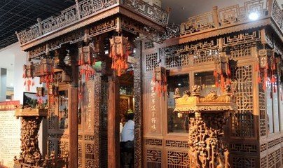 史上最贵的木雕龙标价9.38亿，还有哪些天价文玩你不曾见过？