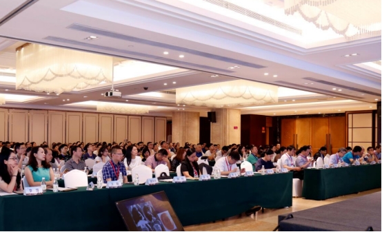 女生读什么专业最好找工作稳定,最适合女生报考的高薪专业