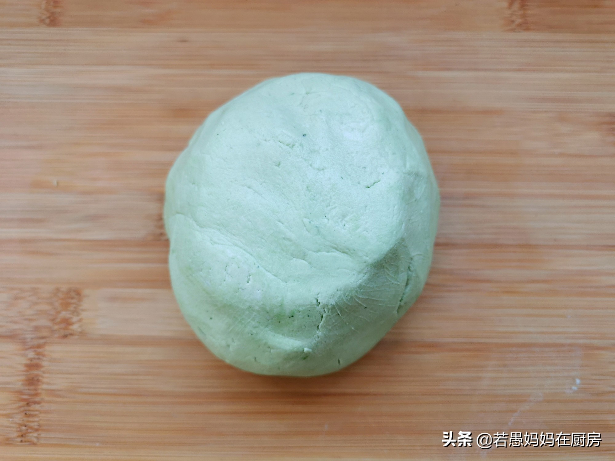 艾草青团怎么做才不会苦,艾草什么地方做青团最好吃