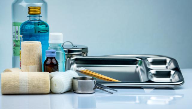 狗狗腿伤口发炎了怎么处理,狗狗腿瘸吃去痛片行吗