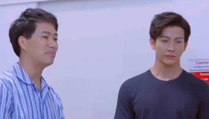 杉杉来了泰版超甜片段,杉杉来了泰版杉杉给老板擦鞋片段