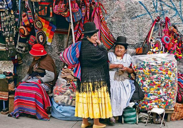 世界上唯一的“女巫市场”，售卖的东西千奇百怪，常人无法理解