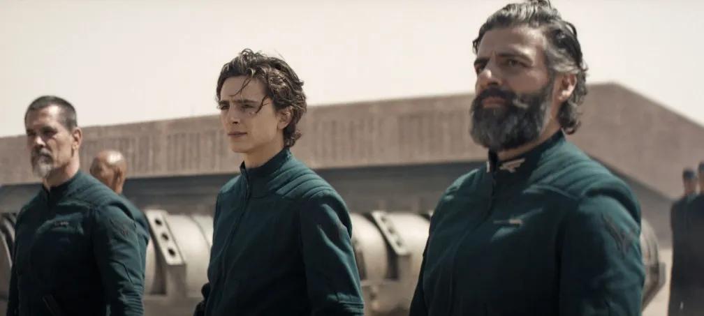 沙漠高级感走秀,沙漠走秀