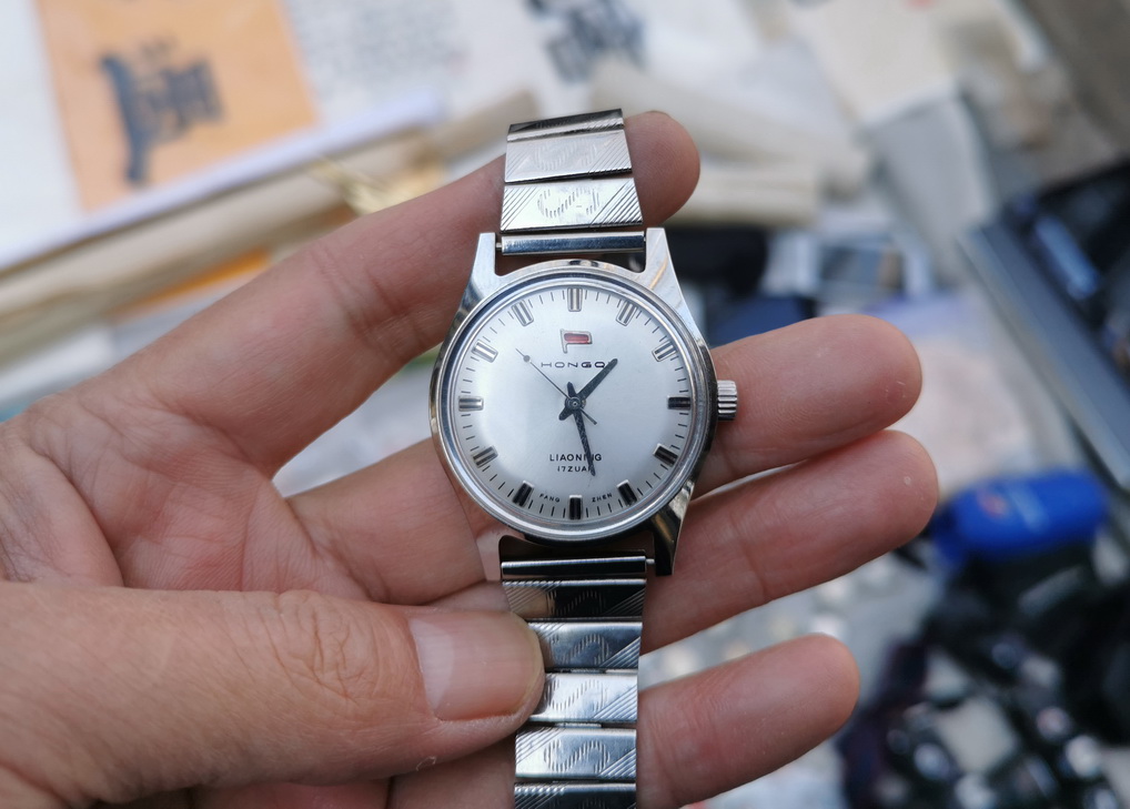 沈阳古玩市场都能买到啥,逛地摊古玩古董老物件