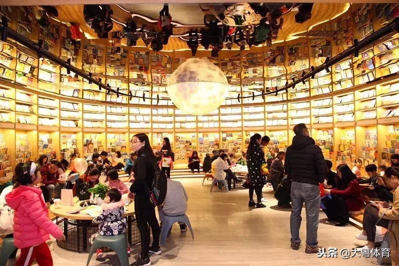 东莞国贸中心购物,2017年东莞南城国贸城开业商场