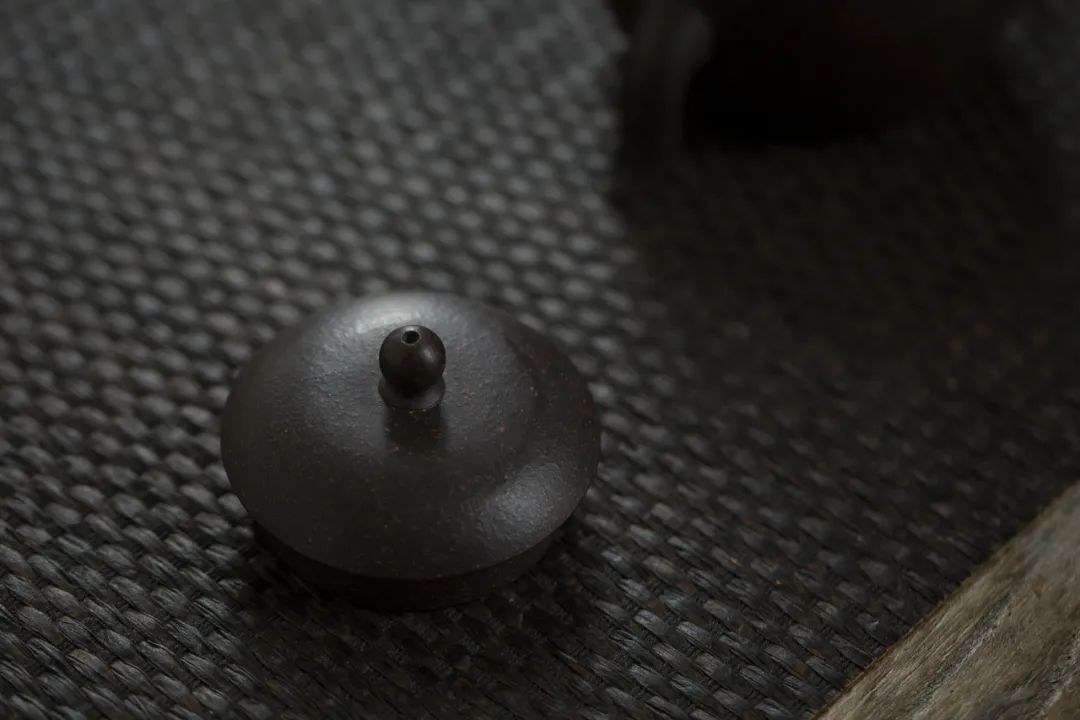 黑朱泥壶怎么样,朱泥小龙蛋茶具