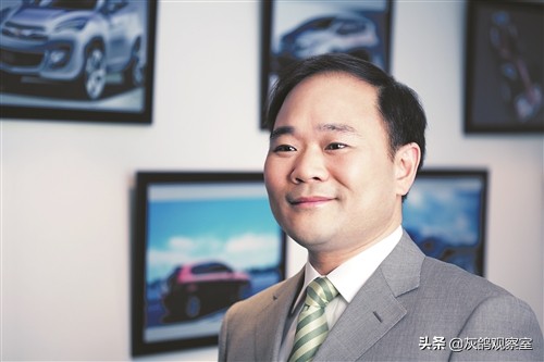 创业“老炮”李书福，6次改行，终成汽车首富，他凭什么