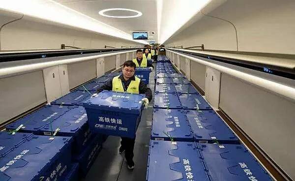 郑州工博会：为什么是河南？应急物资保障中心基地在疫情中的担当