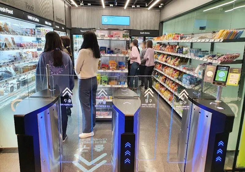 定位“技术友好”,云拿助力韩国连锁便利店CU推出全新未来门店