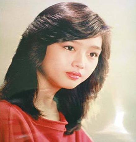 6个女人,六个女人四段婚姻