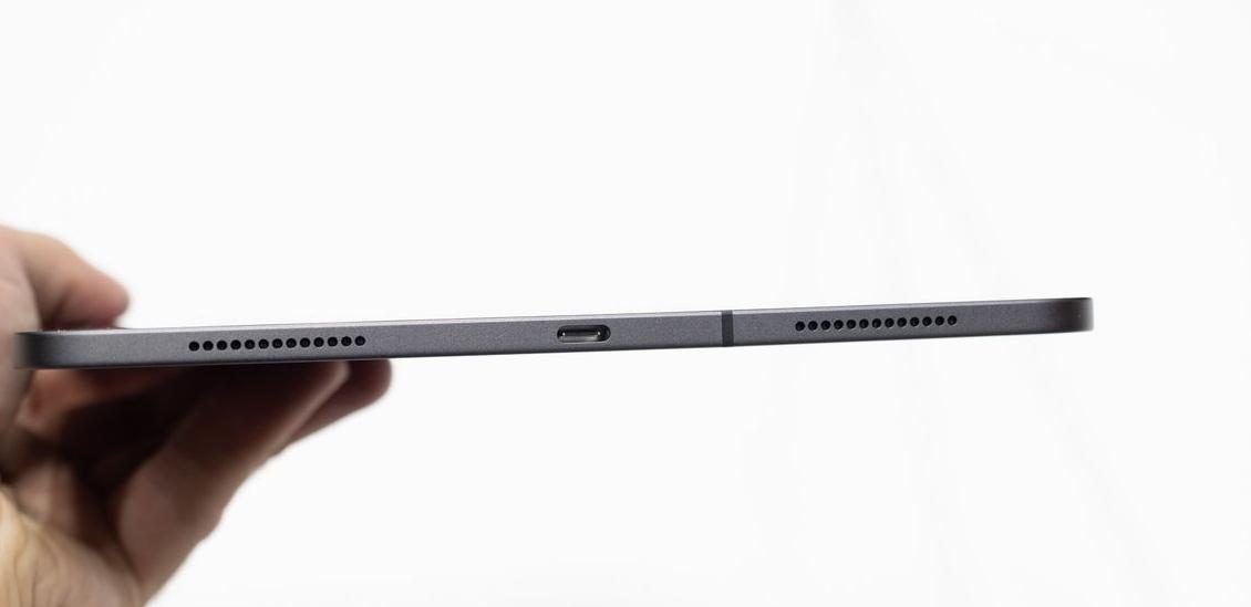 对比:号称女人笔记本的SurfacePro与平板鼻祖iPad,如何选?