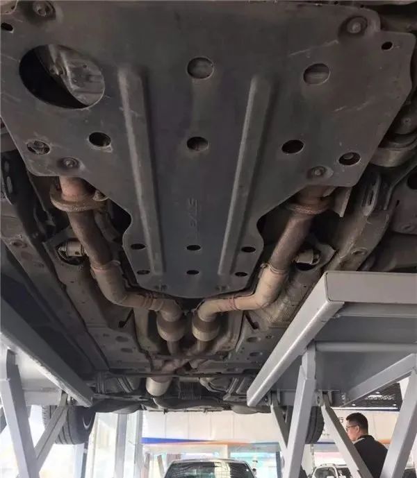 有哪些性能出众的豪车推荐,好车推荐10万雷克萨斯