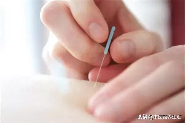 女人湿气越重肚子越大,女人这几个地方越丑越健康