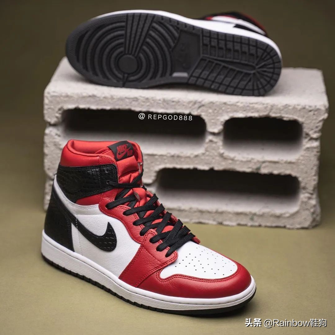 aj1芝加哥ow的鞋标真的容易断吗,aj1蛇纹芝加哥女款和男款包边