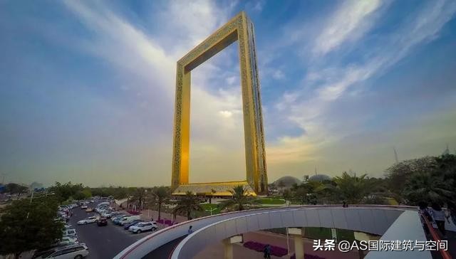 世界公认四大奇葩建筑,世界上最奇葩的建筑让人忍无可忍