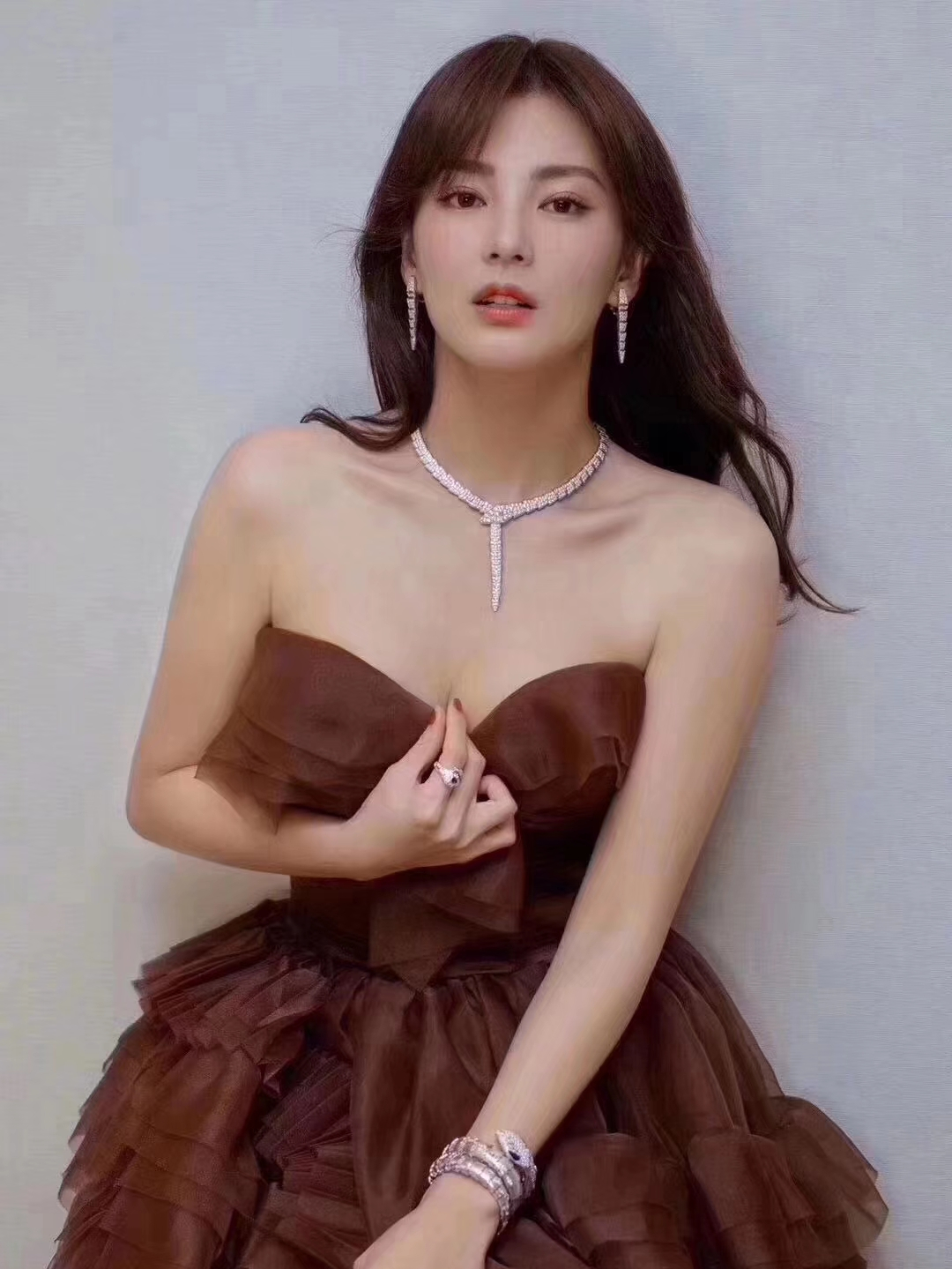 宝格丽卡地亚蒂芙尼爱马仕,宝格丽黑天然奢石