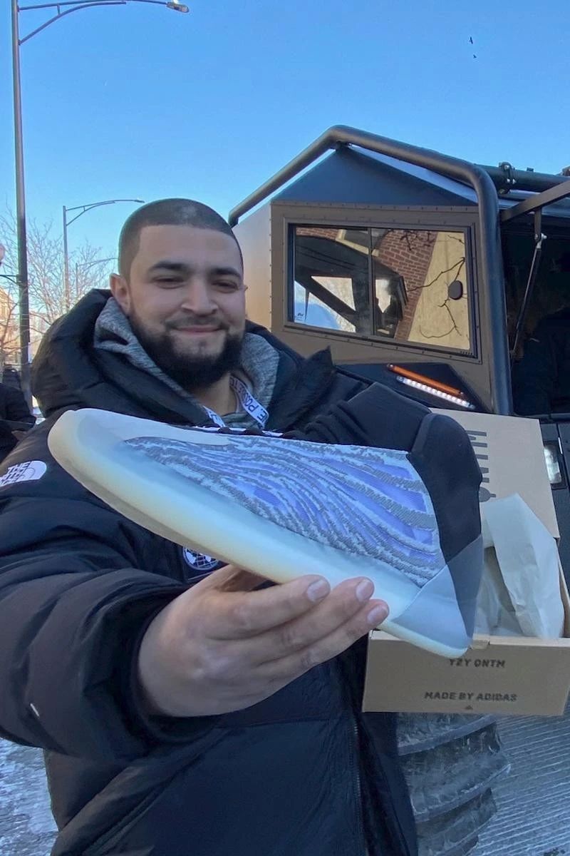 “南京黑人”侃爷：我的背后是一支*队军**