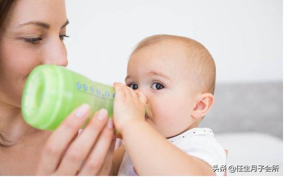 宝宝呛奶后果严重，新手妈妈必知的急救方式