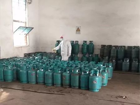 新冠肺炎疫情雷神山医院 (新冠肺炎雷神山医院)