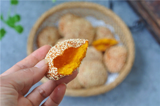 南瓜饼如何做才能酥脆,南瓜饼怎么做可以一直保持酥脆