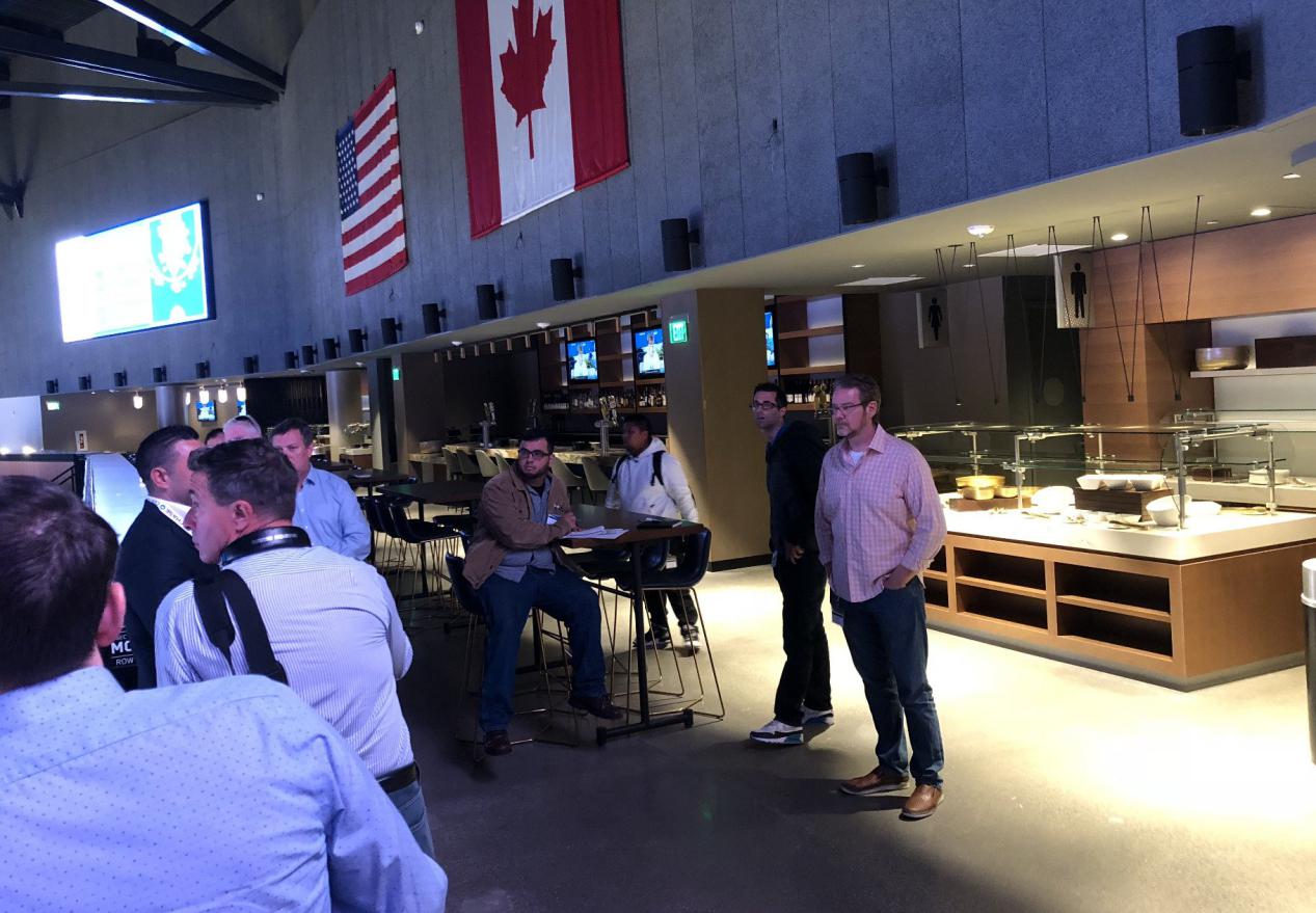 包年千万！女仆、密道全有！勇士新球馆包厢奢到极点