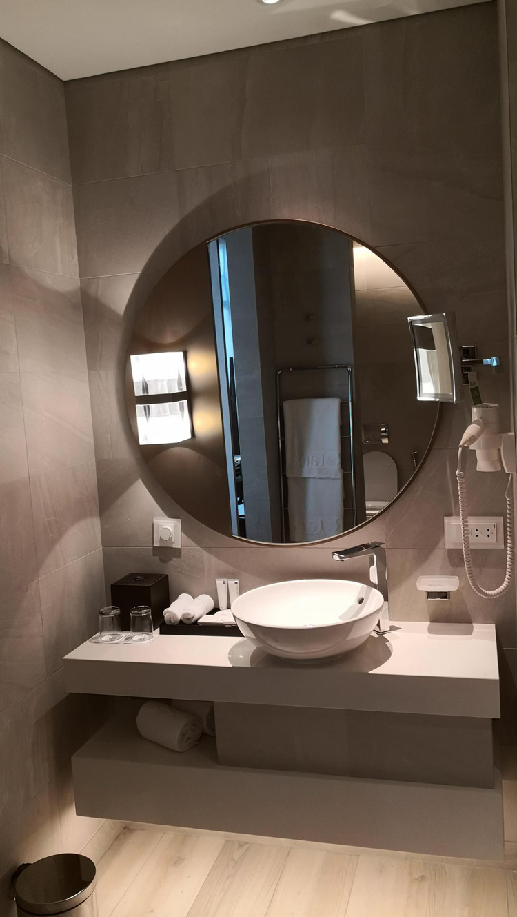 在迪拜穷游真实感受,穷游去迪拜视频