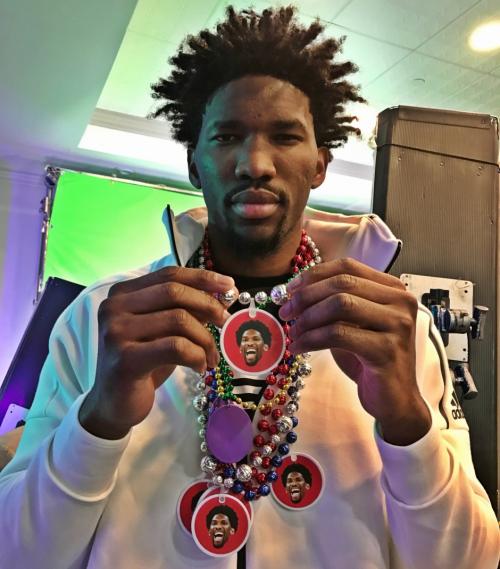 恩比德6岁杀狮子,恩比德小时候真的杀过狮子吗