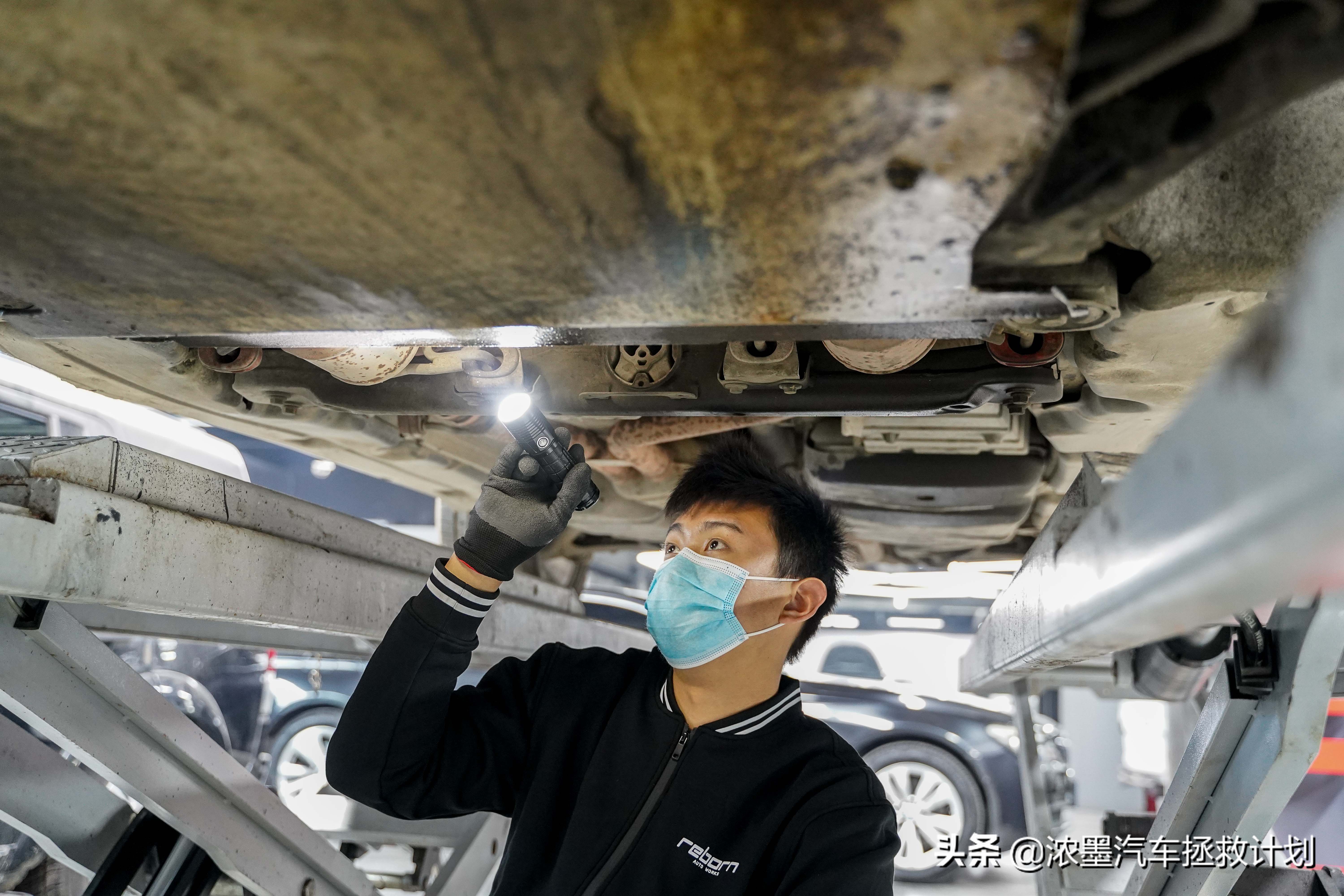 09款途锐全车修复翻新,完美修复一台即将报废的途锐