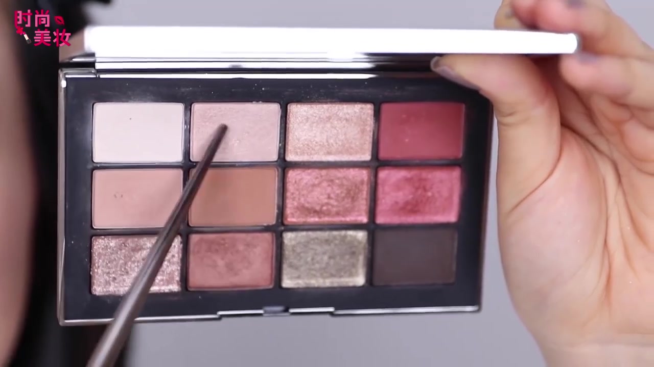 美妆小知识眼影推荐,美妆好物推荐眼影教程
