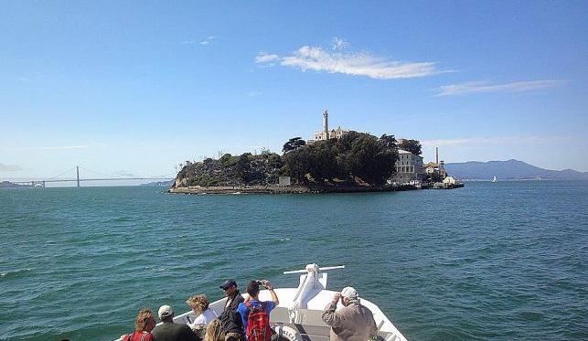 美国恶魔岛越狱真实纪录片,恶魔岛越狱事件真实故事解说