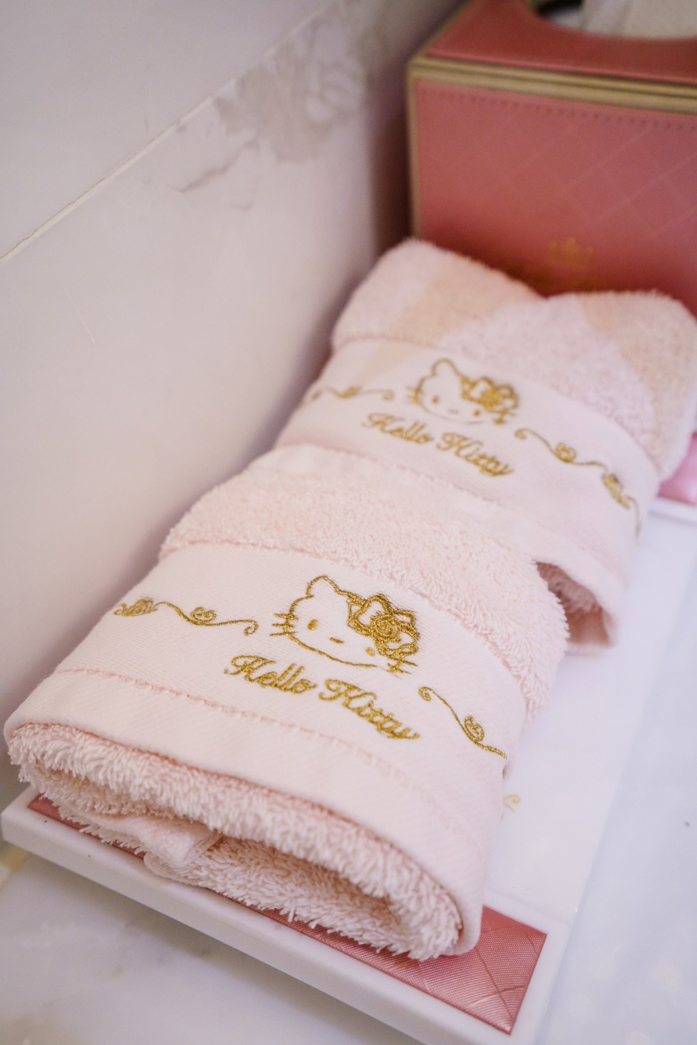 hellokitty邀请函,hellokitty的邀请函